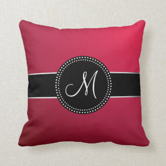 Almohada con monograma personalizada