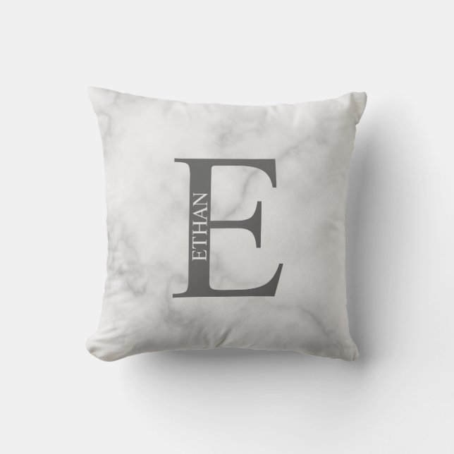 Almohada con monograma personalizado y nombre (Anverso)