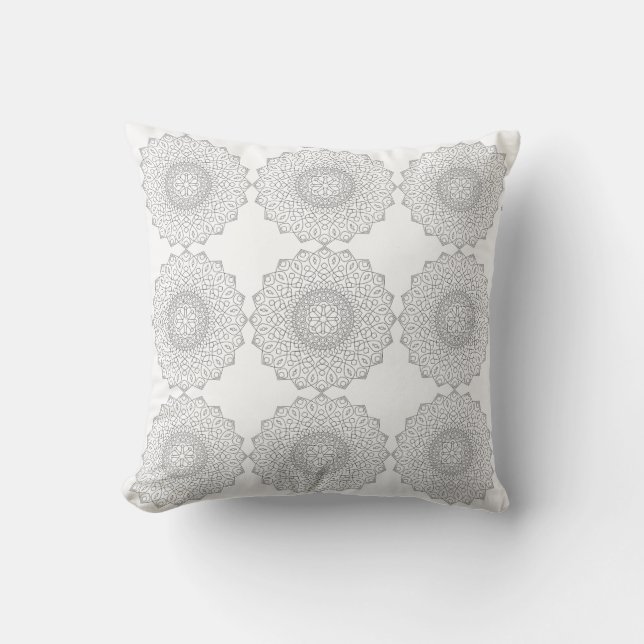 Almohada con patrón de círculo de mandala en blanc (Anverso)