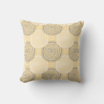 Almohada con patrón de círculo tribal