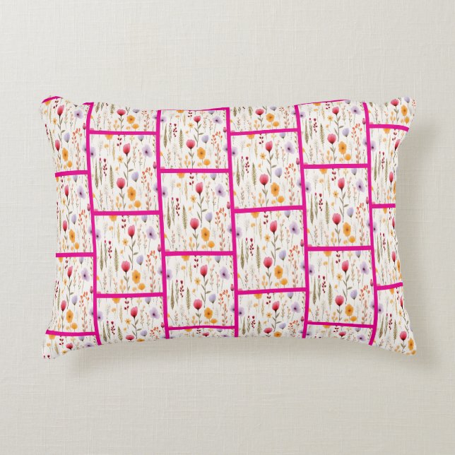 Almohada con patrón de flores silvestres botánicas (Anverso)