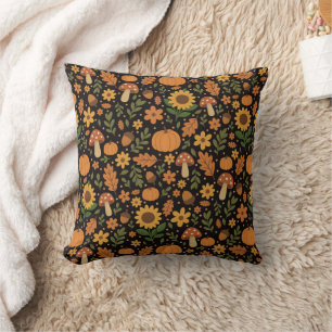 Almohada con patrón de otoño rústico dibujado a ma