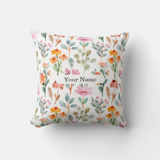 Almohada con patrón floral colorido