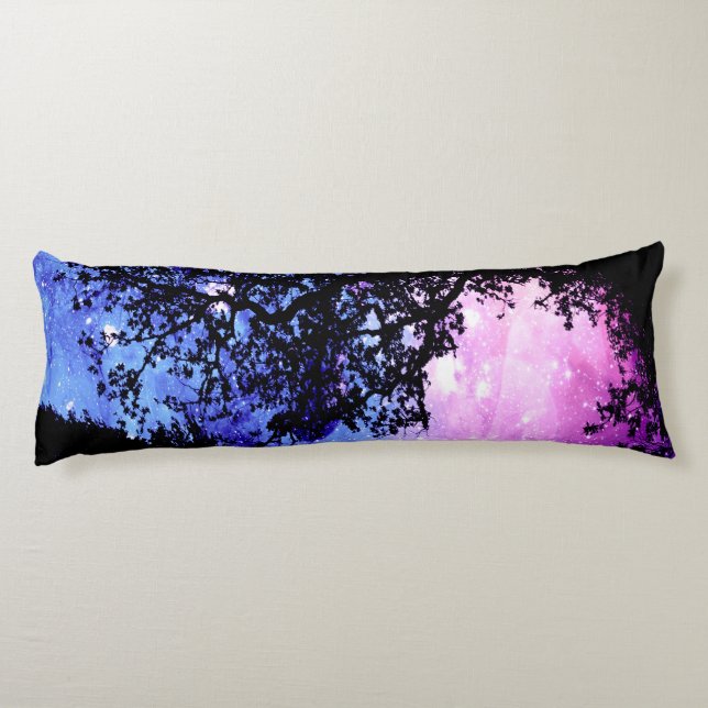 Almohada corporal de árboles negros lavanda azul e (Reverso)