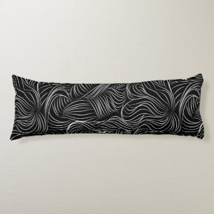 Almohada corporal de líneas curvas en blanco y neg