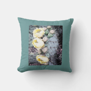 Almohada Cuadrada de Arte Digital Flores de Cactus
