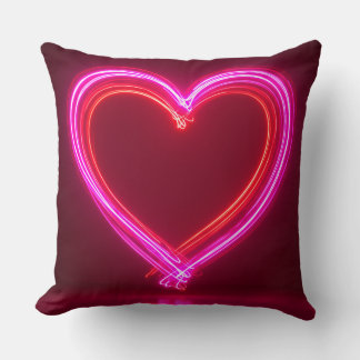 Almohada cuadrada de corazón abstracto rosa vibran