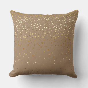 Almohada cuadrada de estrellas doradas pequeñas de