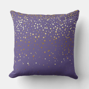 Almohada cuadrada de estrellas doradas pequeñas de