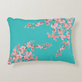 Almohada de acento de flor de cerezo en acuarela