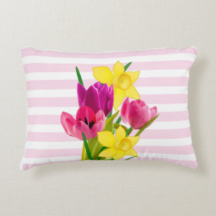 Almohada de acento de flores de tulipanes rosados