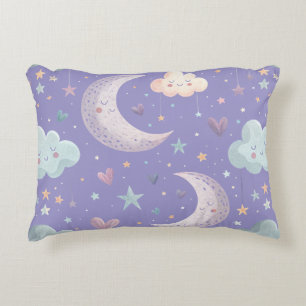 Almohada de acento de luna y nubes moradas