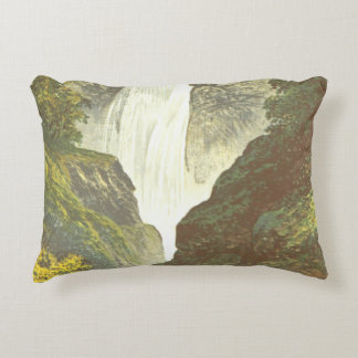 Almohada de acento de majestuosa cascada – Paisaje