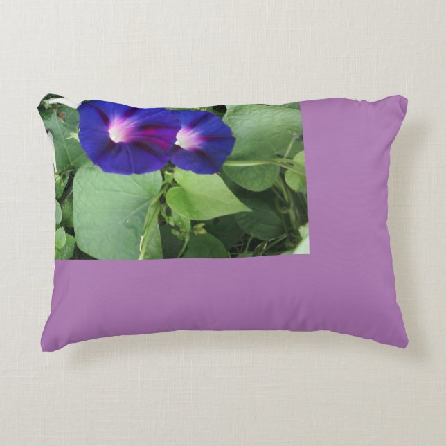 Almohada de acento floral púrpura (Anverso)