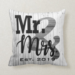Almohada de boda para Sr. y Sra. de madera falsa g
