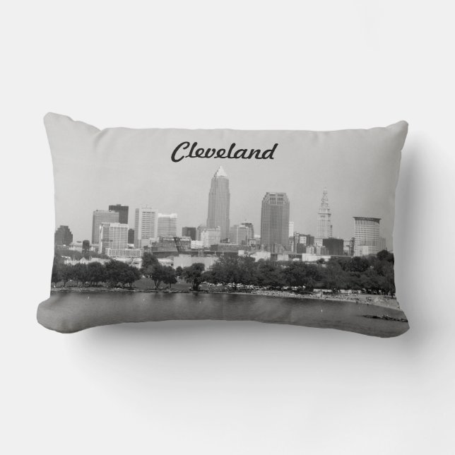 Almohada de BW del horizonte de Cleveland (Anverso)