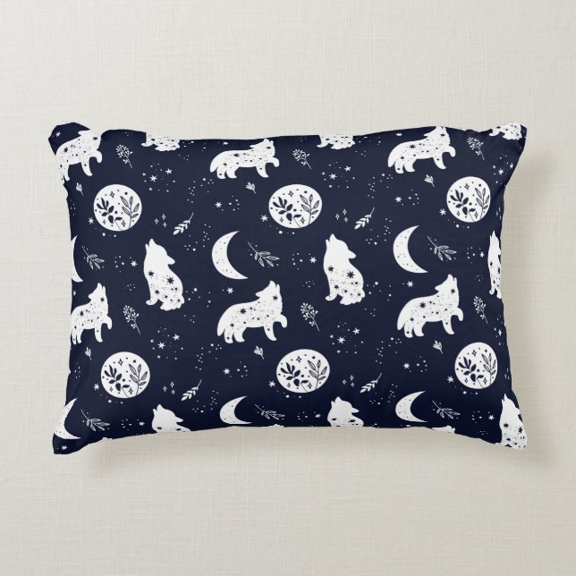 Almohada de cachorro de lobo aullando a la luna (Anverso)