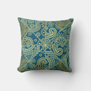Almohada de caleidoscopio de paisley azul y dorado