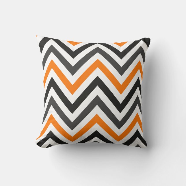Almohada de chevron naranja negra y gris (Anverso)