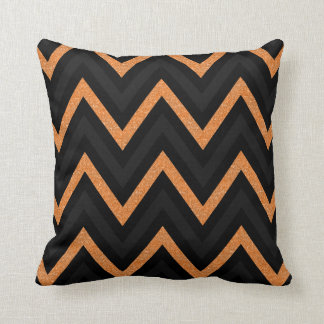 almohada de chevron purpurina negro y gris naranja