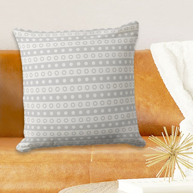 Almohada de Círculos Grises (Subido por el creador)