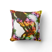 Almohada de colores de bandera arcoíris retro masc