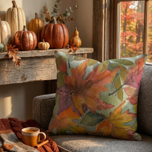 Almohada de colores de otoño de hojas caídas de ac