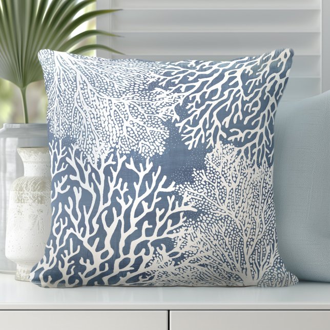 Almohada de coral azul | Estilo costero (Subido por el creador)