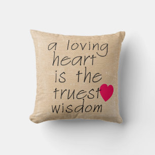 Almohada de Corazón con Corazón Amoroso