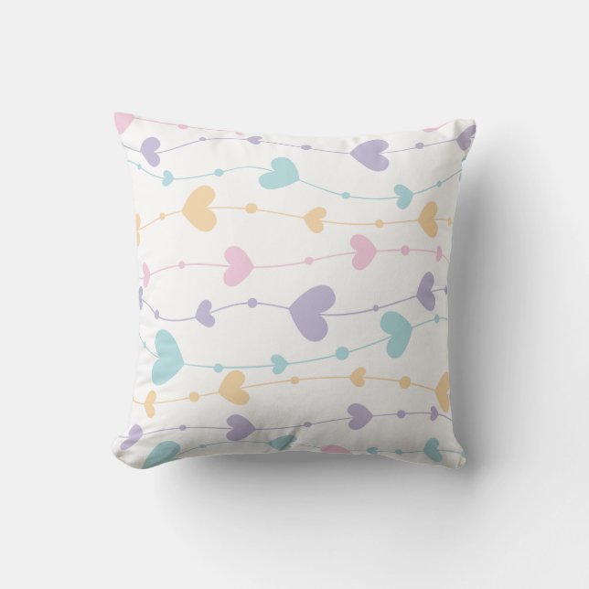 Almohada de corazones pastel soñadores  (Anverso)