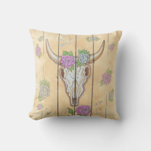 Almohada de Cráneo de Vaca y Rosas - Arena Beige