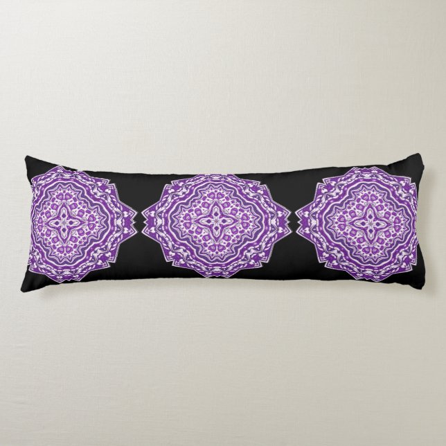 almohada de cuerpo de mandala púrpura (Anverso)