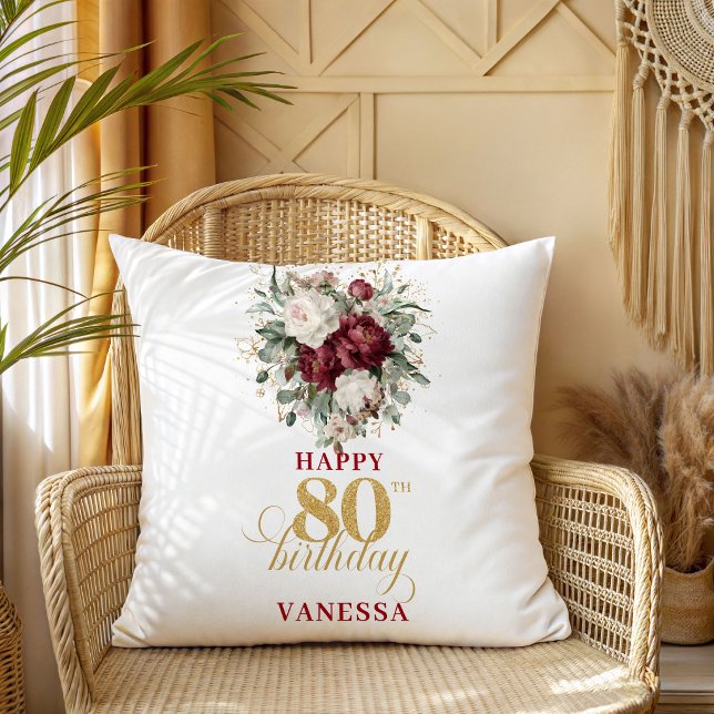 Almohada de cumpleaños 80 en tono burdeos con rubo (Deep Red Blush Burgundy 80th Birthday Pillow)