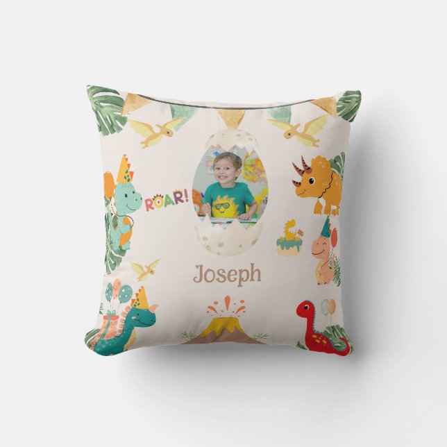 Almohada de cumpleaños de dinosaurio – Nombre y fo (Anverso)