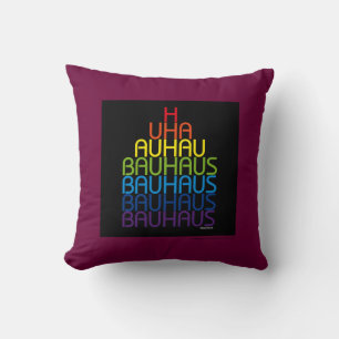 Almohada de diseño tipográfico Bauhaus Rainbow