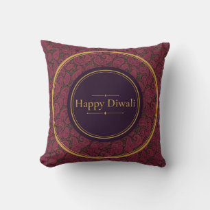 Almohada de Diwali de paisley de berenjena
