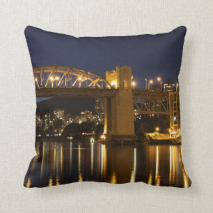 Almohada de dos puentes de Vancouver