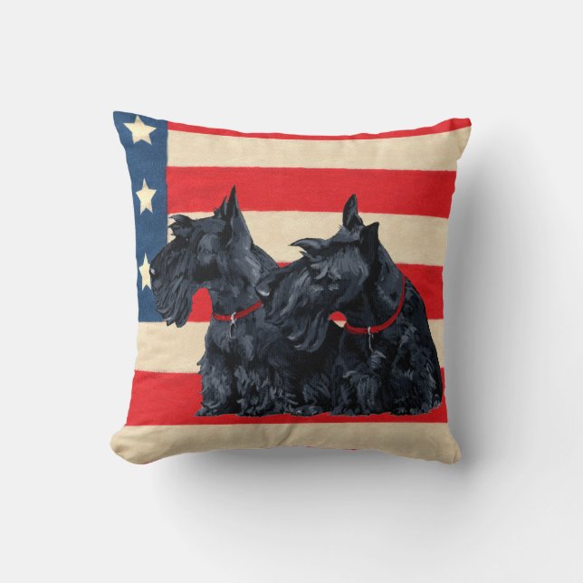 Almohada de dos terrier escoceses patrióticos (Anverso)