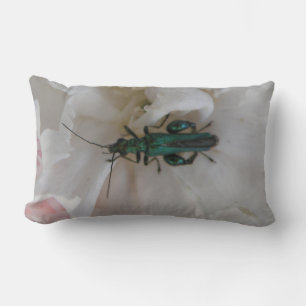 Almohada de escarabajo de flores