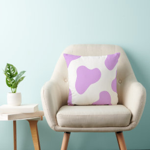 Almohada de estampado de vaca lavanda y blanca – L