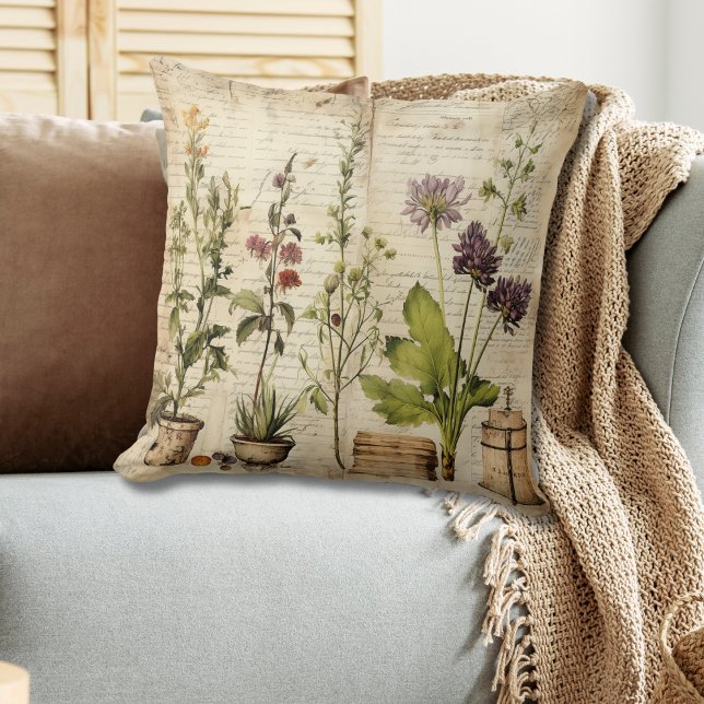 Almohada de estampado floral vintage (Subido por el creador)