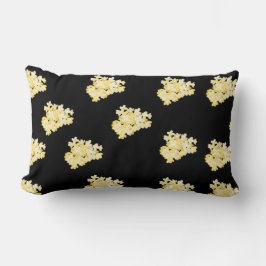 Almohada de flores amarillas