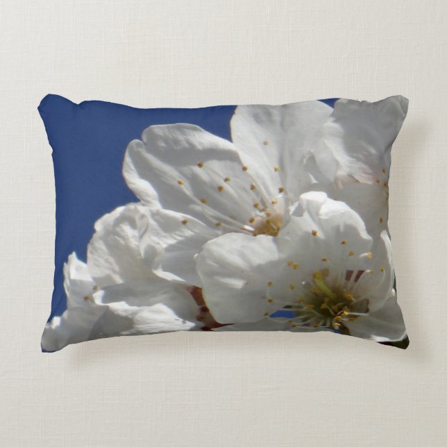 Almohada de flores blancas lindas (Anverso)