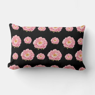 Almohada de flores rosadas