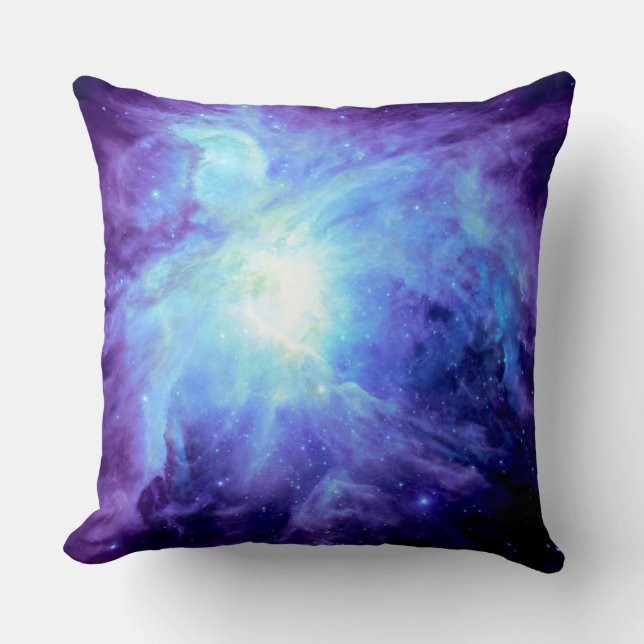 Almohada de Galaxia Azul Periwinkle de la Nebulosa (Anverso)