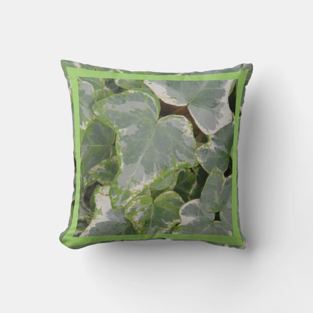 almohada de hiedra verde y blanca, verde casi sóli (Anverso)