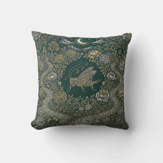Almohada de jardín iluminada por la luna