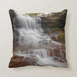 Almohada de la cascada