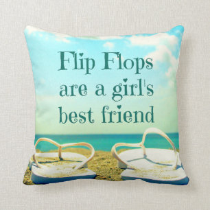 Almohada de la cita de los flips-flopes
