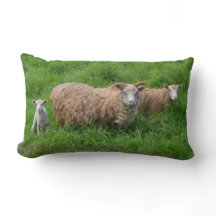 Almohada de la familia de las ovejas